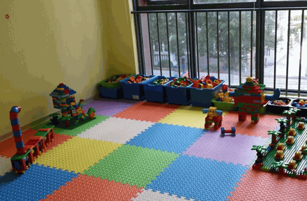 乐赢乐高机器人教育